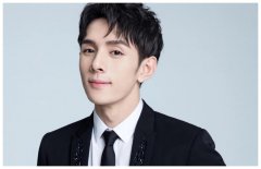 直播神话：李佳琦们已成“绝版”？