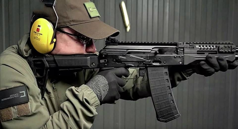 揭穿俄罗斯新枪AK19的真面目：整容AK74